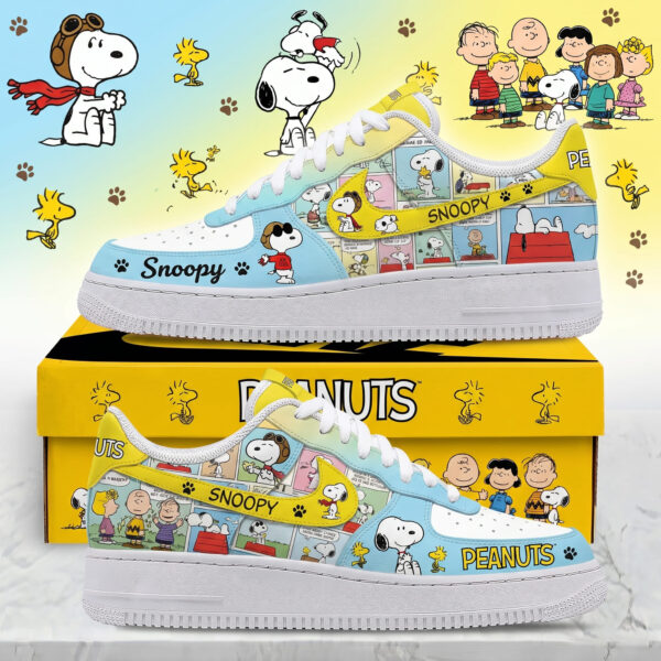 Snoopy Low-Top Sneakers