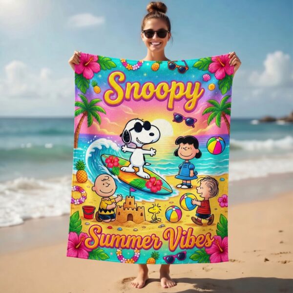 Snoopy Beach Towel
