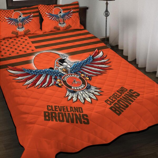 Cleveland Browns NFL Quilt Bedding Set M02