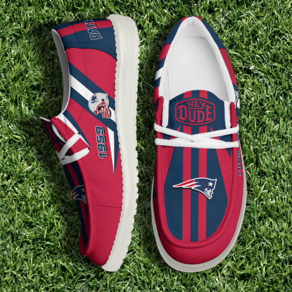 New England Patriots NFL Team White Canvas Loafer Shoes Personalized Your Name